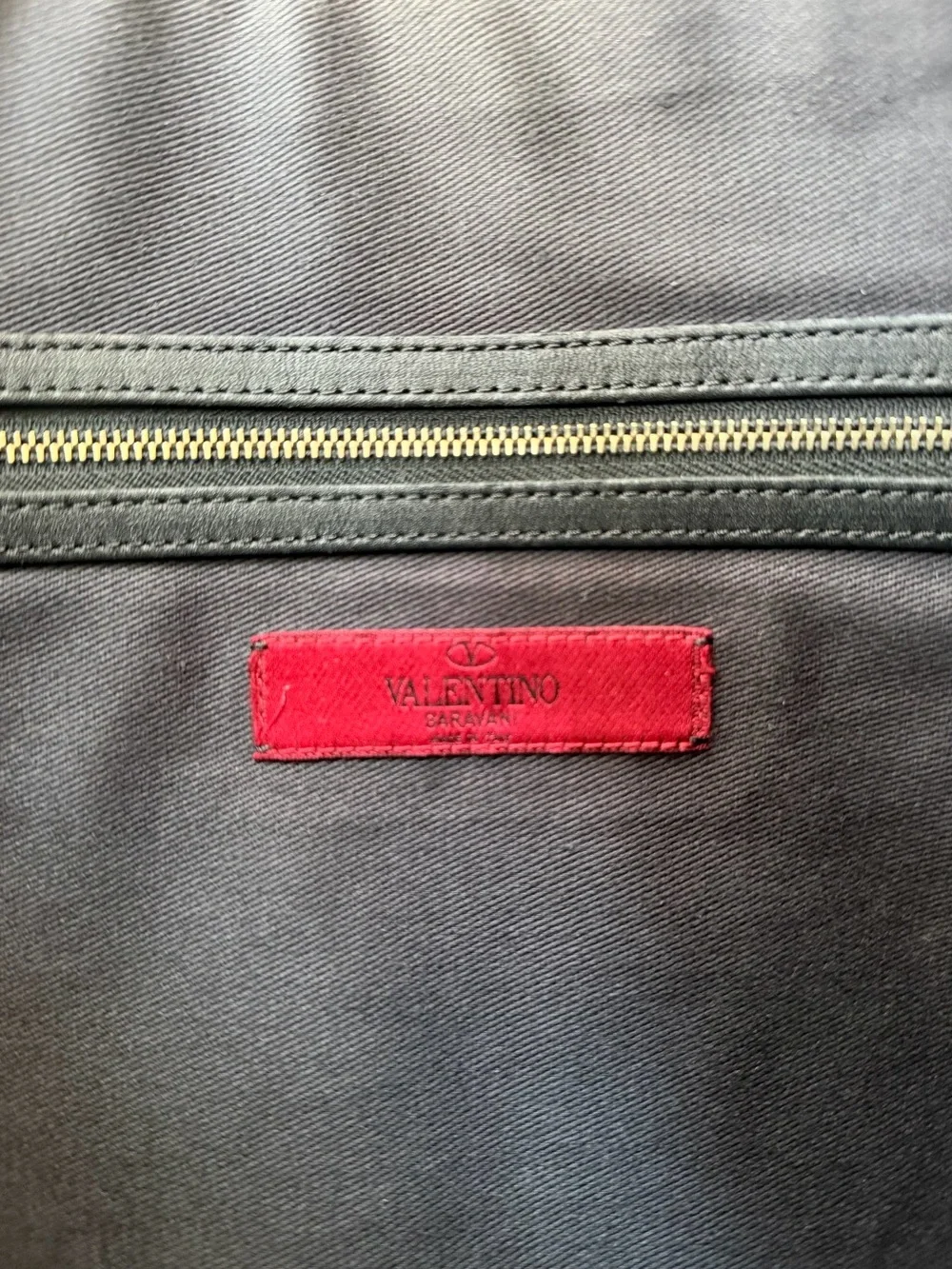 Authentic Valentino Garavani Rockstud Large Leather Clutch
